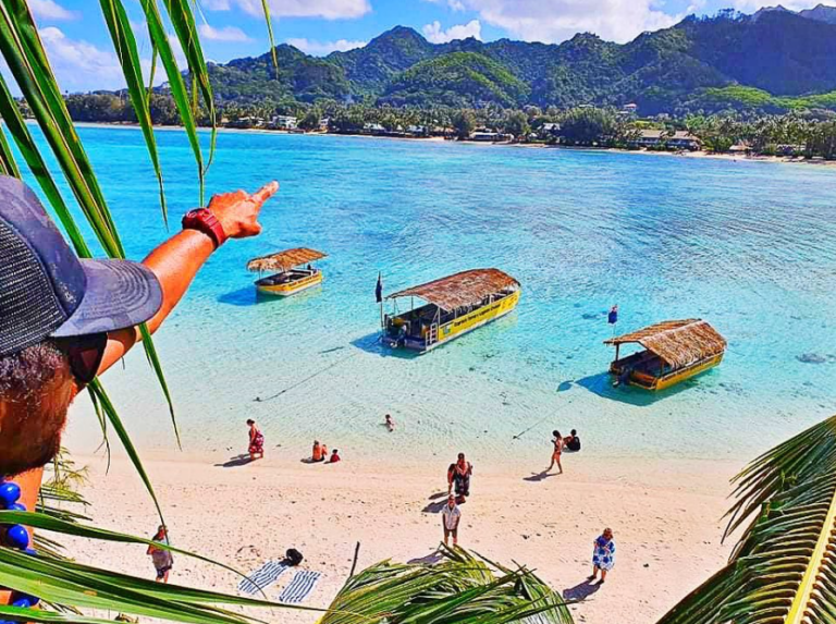 Captain Tama’s Lagoon Cruizes