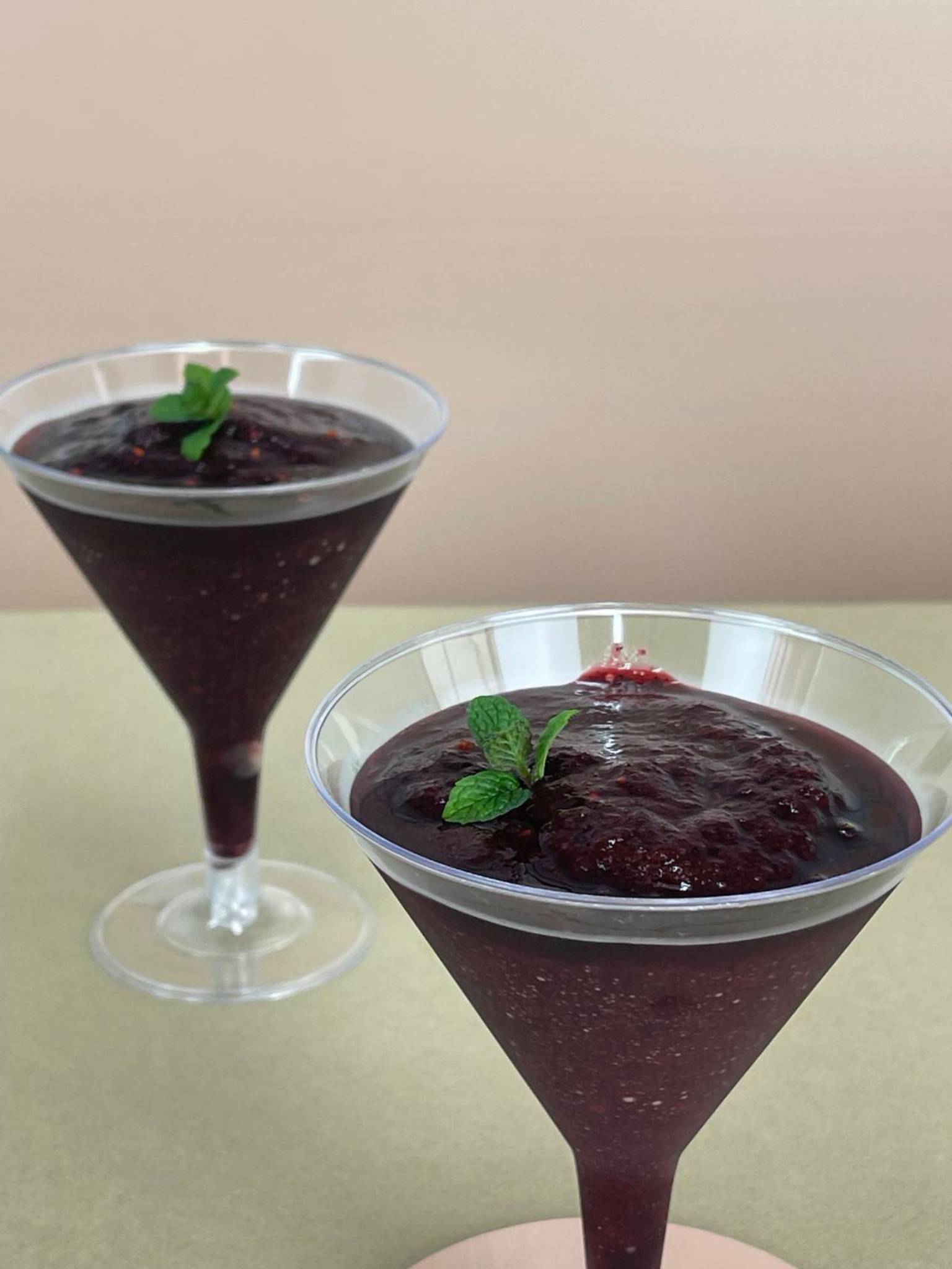 Cocktail Hour: Frozen Berry Margharita
