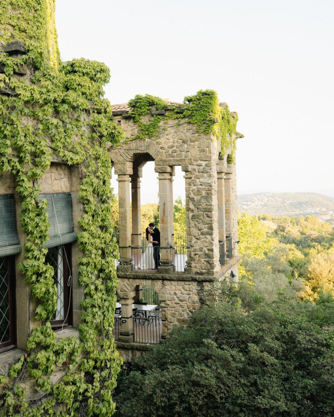 The most gorgeous day celebrating Emma and Sam under the Spanish sun, surrounded by breath-taking scenery and timeless beauty. We are beyond obsessed!

Photography/videography: @esmeandlogan 
Venue: @la_baronia 
Dress: @jennyyoonyc @haloandwrenbridal @tailoressdesign 
Florist: @lintrepidestudio 
Hair: @hairlookstyle 
Makeup: @poppyrawson1 
@samacourt @elmelling
