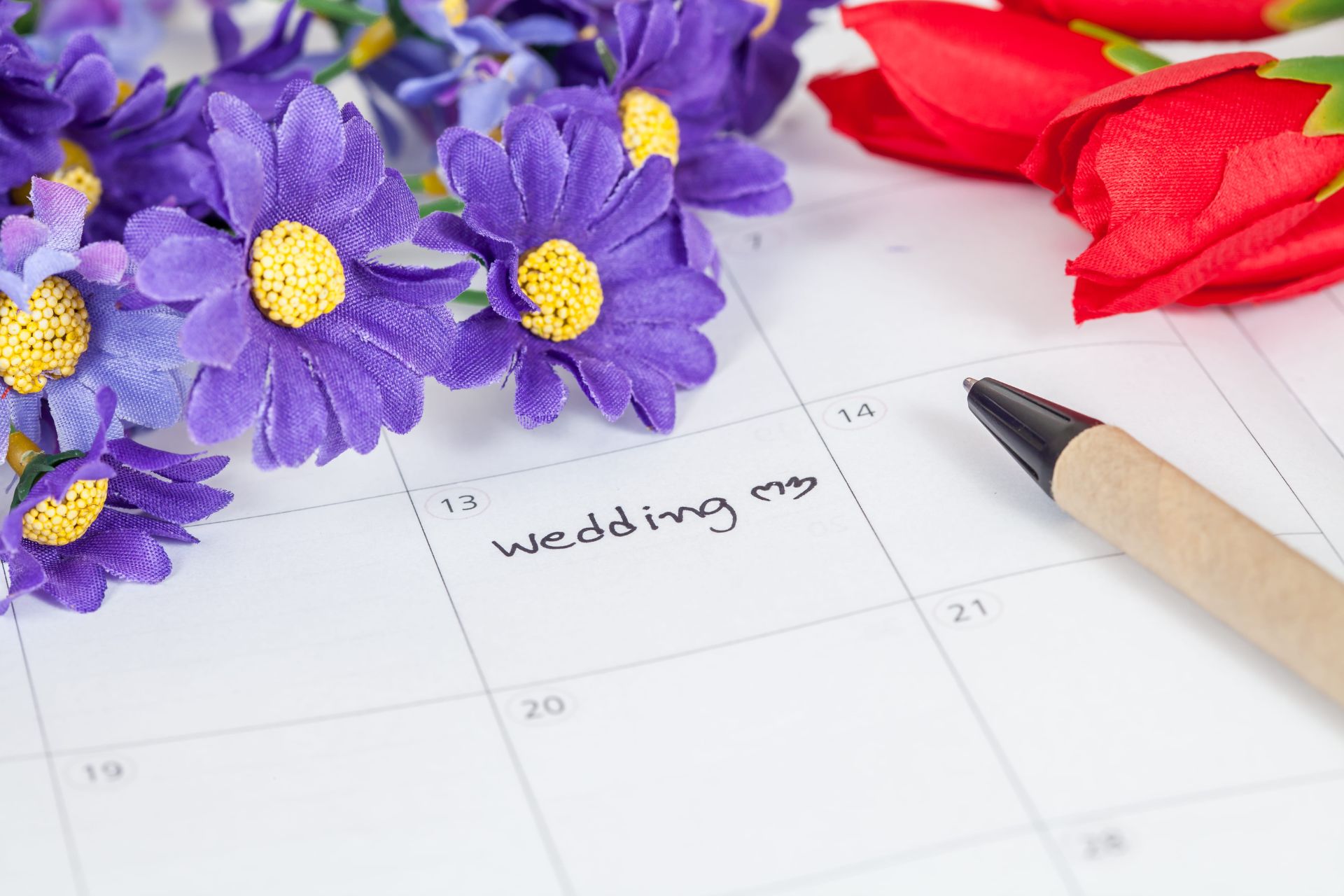 How long does it really take to plan a wedding?