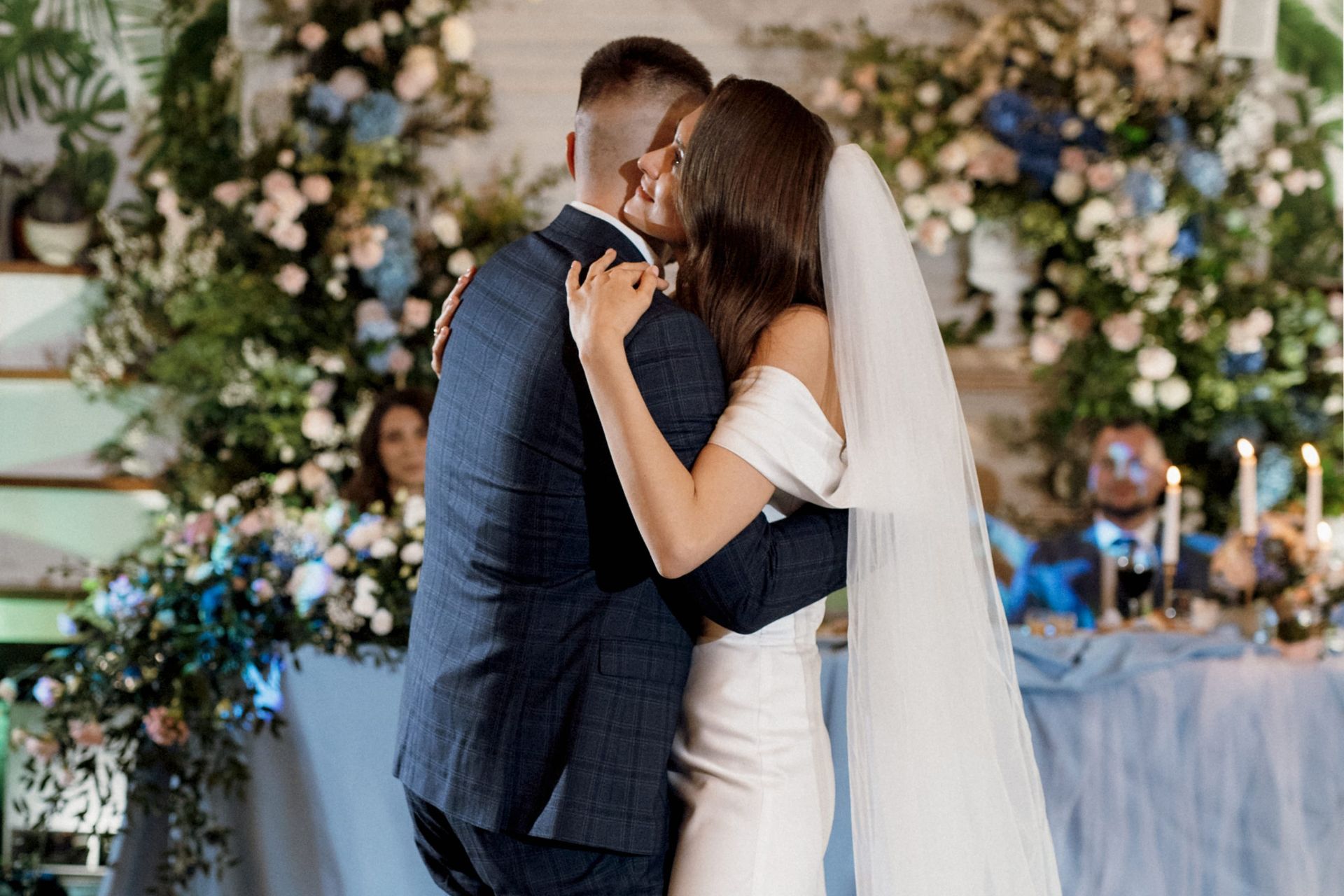 Choosing your song for wedding